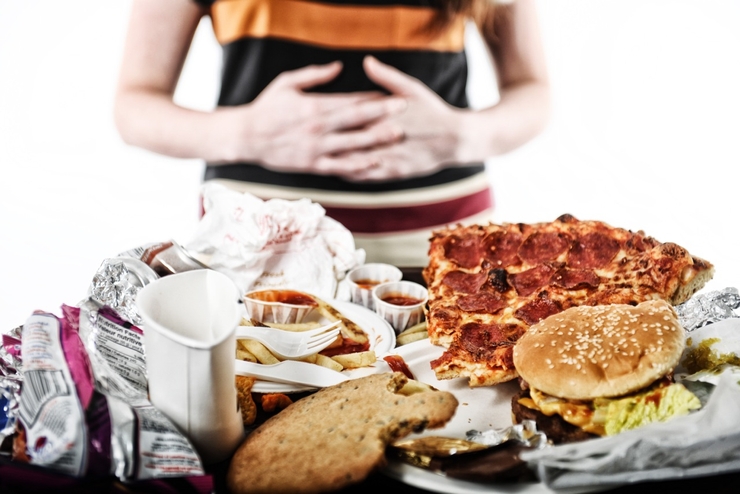 Como lidar com a compulsão alimentar?